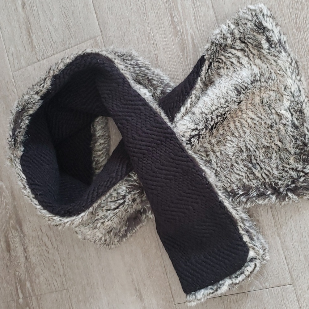 Crossover Scarf Stella and Dot